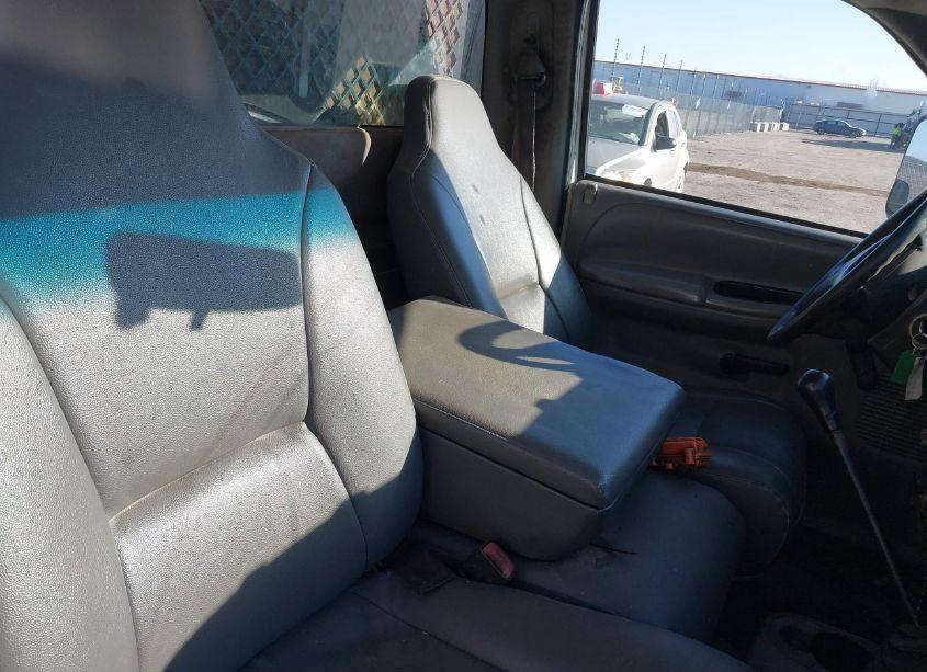 Photo 6 of 2001 Dodge Ram 3500 ST (VIN 3B6MC36651M257731)