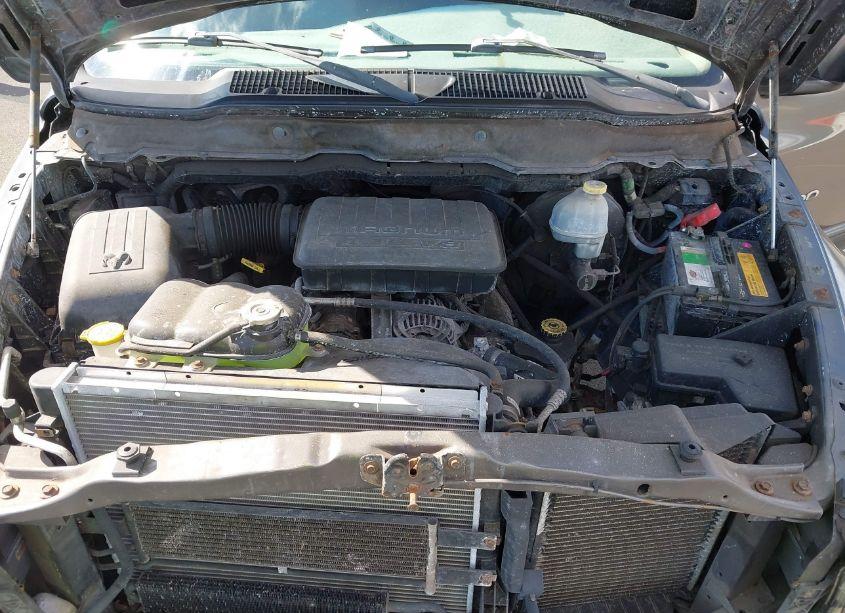 Photo 10 of 2002 Dodge Ram 1500 (VIN 3B7HA18N22G100945)