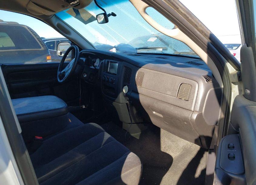 Photo 5 of 2002 Dodge Ram 1500 ST (VIN 3B7HA18N42G125121)