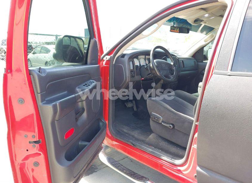 Photo 17 of 2002 Dodge Ram 1500 ST (VIN 3B7HA18N52G102155)