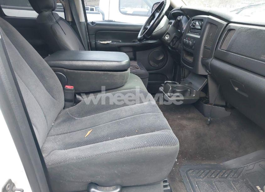 Photo 5 of 2002 Dodge Ram 1500 ST (VIN 3B7HA18N72G106465)