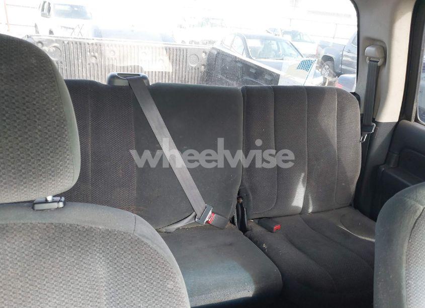 Photo 8 of 2002 Dodge Ram 1500 ST (VIN 3B7HA18NX2G115337)