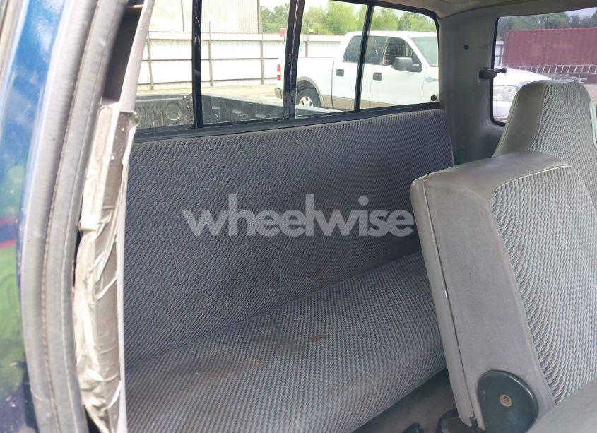 Photo 8 of 2001 Dodge Ram 1500 ST (VIN 3B7HC12Y11G172876)