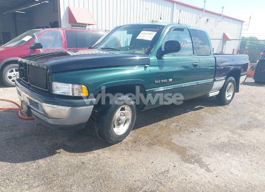 Photo 2 of 1998 Dodge Ram 1500 ST (VIN 3B7HC12Y9WG186001)
