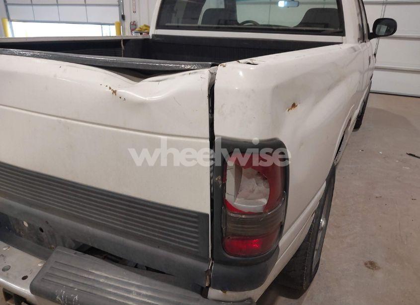 Photo 6 of 2000 Dodge Ram 1500 ST (VIN 3B7HC13Y0YM200189)