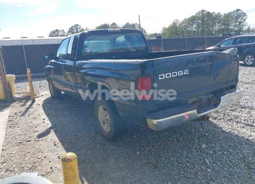 Photo 3 of 2001 Dodge Ram 1500 ST (VIN 3B7HC13Y11G712385)