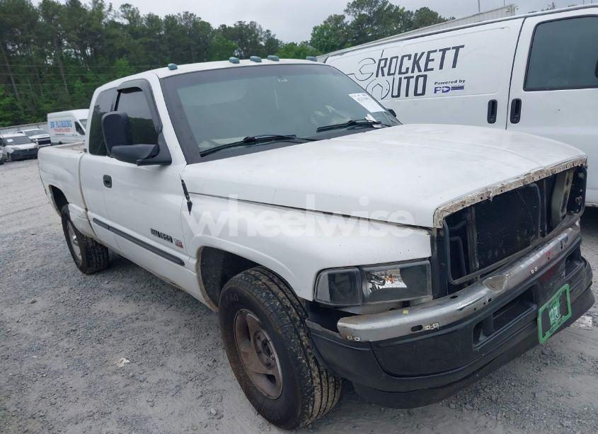 2001 Dodge Ram 1500 ST (VIN 3B7HC13Y21M577029) main photo