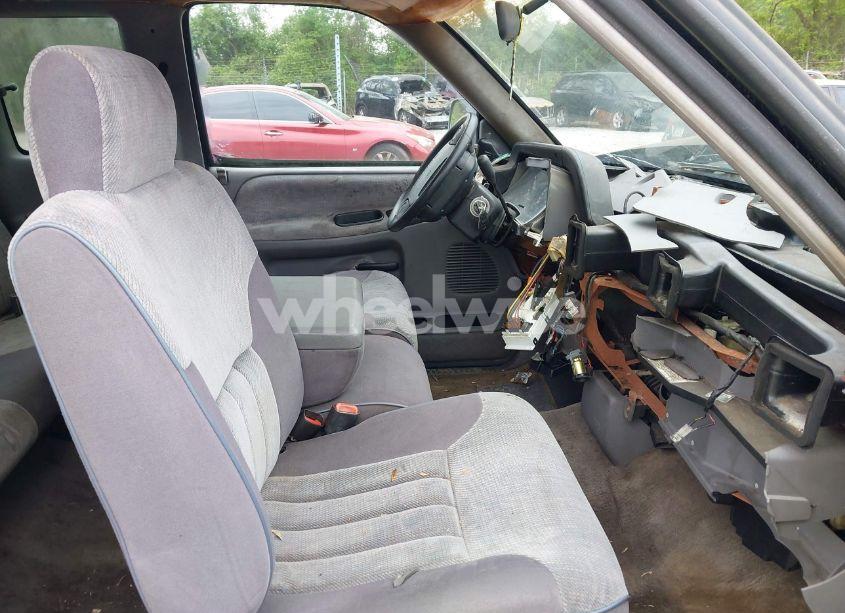 Photo 5 of 1995 Dodge Ram 1500 (VIN 3B7HC13Y2SM187601)