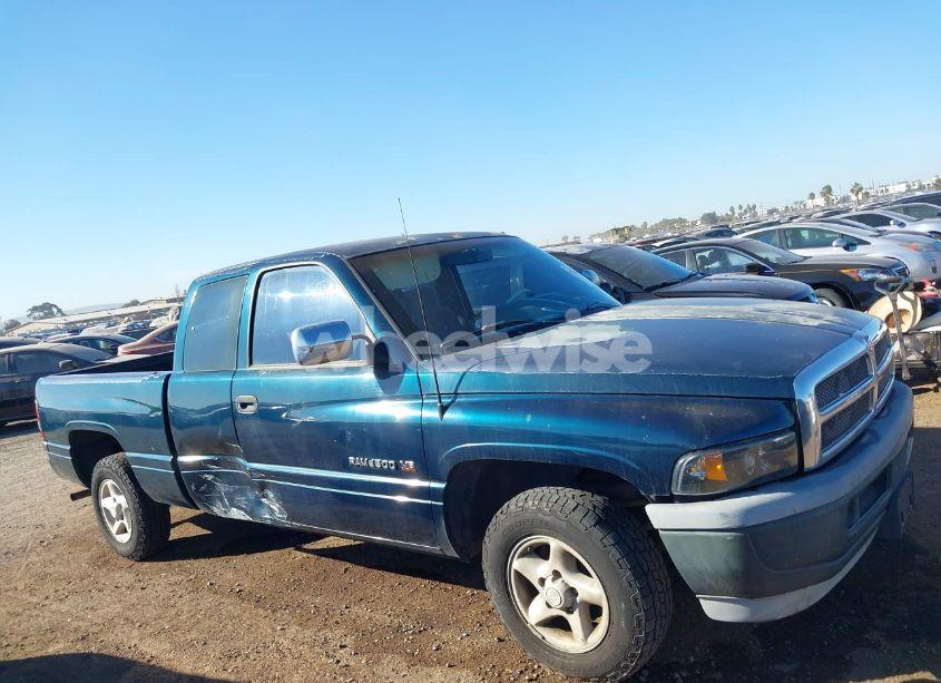 Photo 6 of 1996 Dodge Ram 1500 (VIN 3B7HC13Y2TG150418)