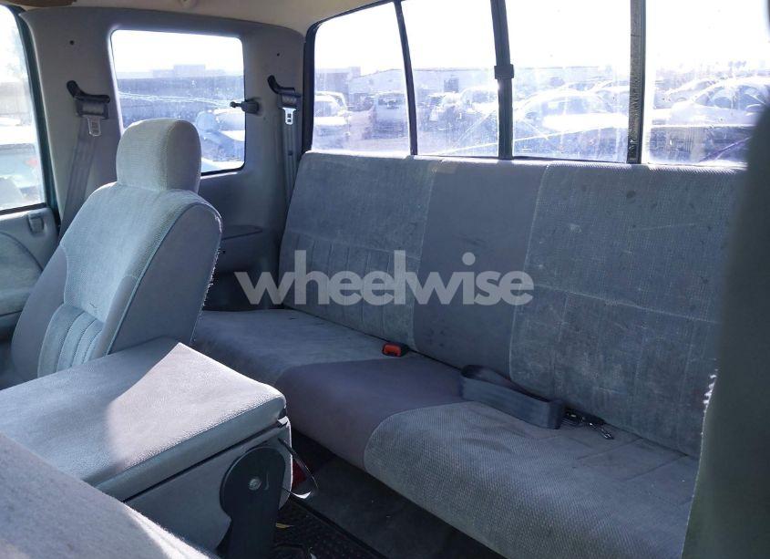 Photo 8 of 1996 Dodge Ram 1500 (VIN 3B7HC13Y2TG150418)