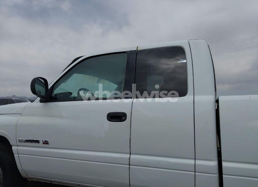Photo 14 of 2001 Dodge Ram 1500 ST (VIN 3B7HC13Y31M536750)