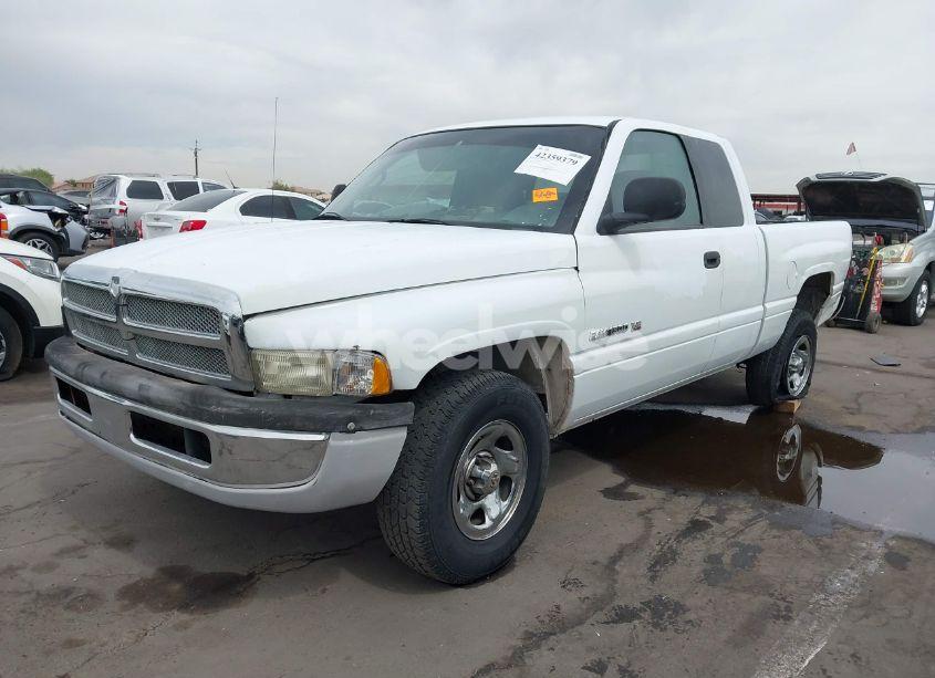 Photo 2 of 2001 Dodge Ram 1500 ST (VIN 3B7HC13Y31M536750)