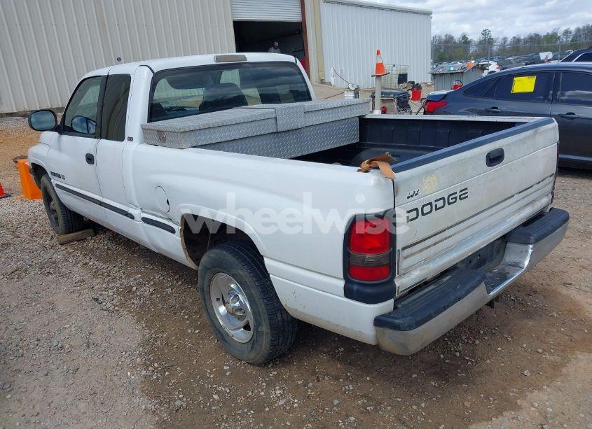 Photo 3 of 1998 Dodge Ram 1500 ST (VIN 3B7HC13Y3WG180371)