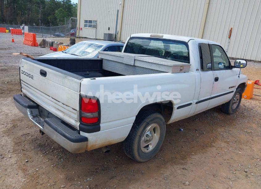 Photo 4 of 1998 Dodge Ram 1500 ST (VIN 3B7HC13Y3WG180371)