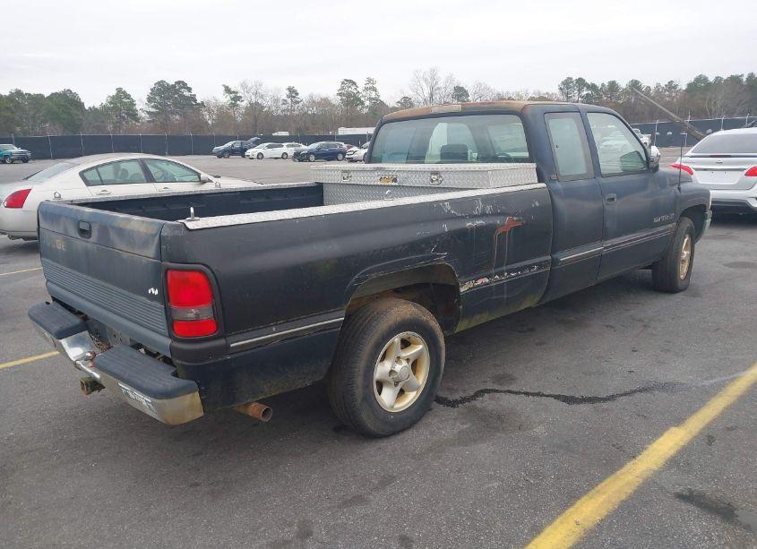 Photo 4 of 1996 Dodge Ram 1500 (VIN 3B7HC13Y6TM186372)