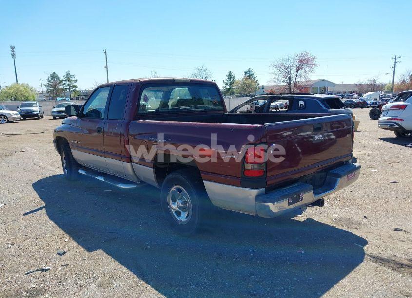 Photo 3 of 2001 Dodge Ram 1500 ST (VIN 3B7HC13Y71G771067)