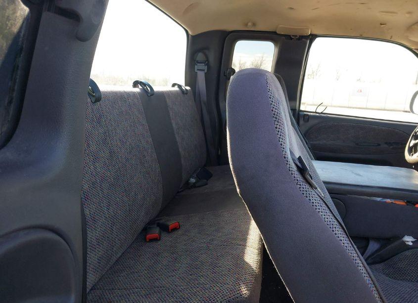 Photo 8 of 2001 Dodge Ram 1500 ST (VIN 3B7HC13Y71G777726)