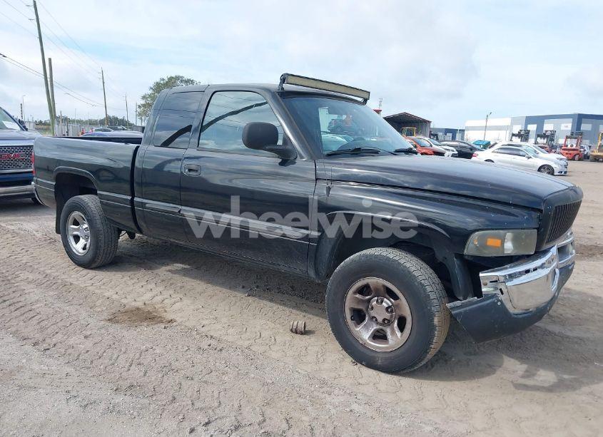 2001 Dodge Ram 1500 ST (VIN 3B7HC13Y81M577651) main photo