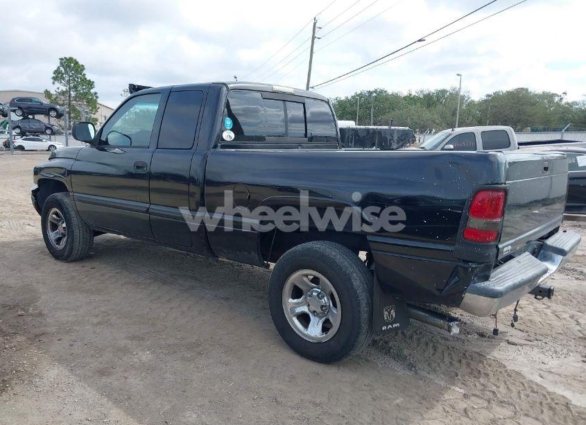 Photo 3 of 2001 Dodge Ram 1500 ST (VIN 3B7HC13Y81M577651)