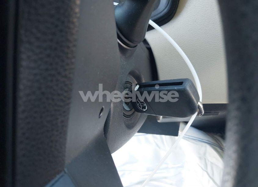 Photo 11 of 2021 Toyota Corolla LE (VIN 3B7HC13YX1G******)