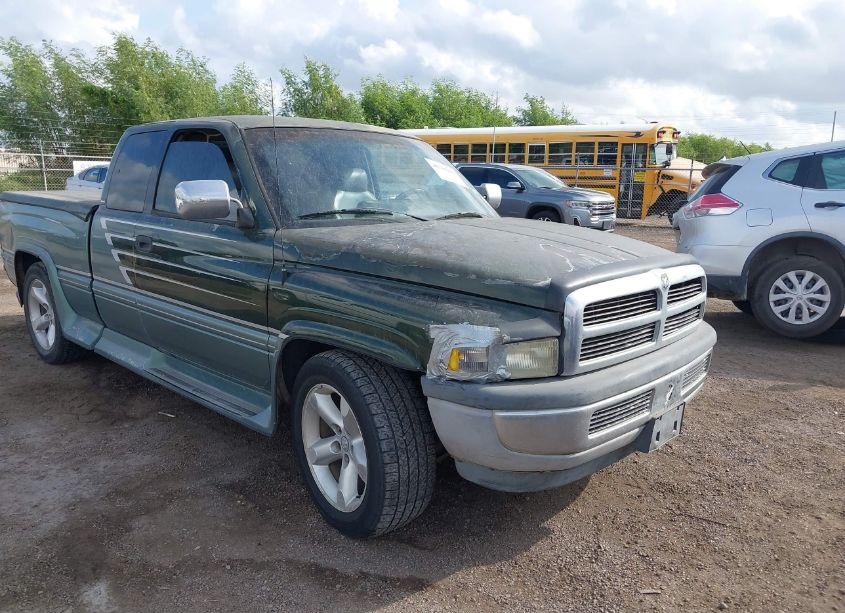 1997 Dodge Ram 1500 ST (VIN 3B7HC13YXVM522575) main photo