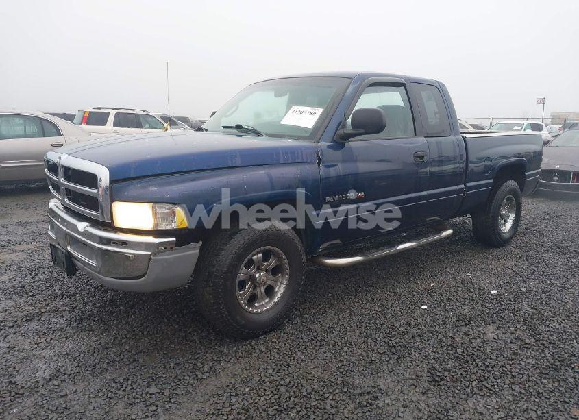 Photo 2 of 2001 Dodge Ram 1500 ST (VIN 3B7HC13Z11M296543)