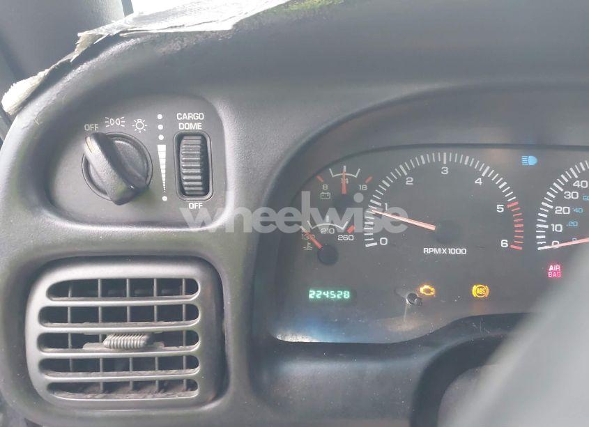 Photo 7 of 2001 Dodge Ram 1500 ST (VIN 3B7HC13Z11M296543)