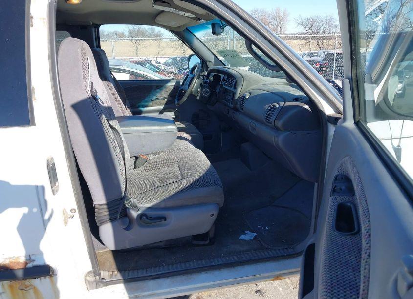 Photo 5 of 2001 Dodge Ram 1500 ST (VIN 3B7HC13Z21G174014)