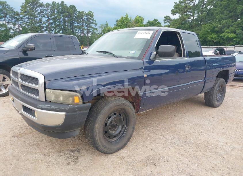 Photo 2 of 1996 Dodge Ram 1500 (VIN 3B7HC13Z3TG153403)