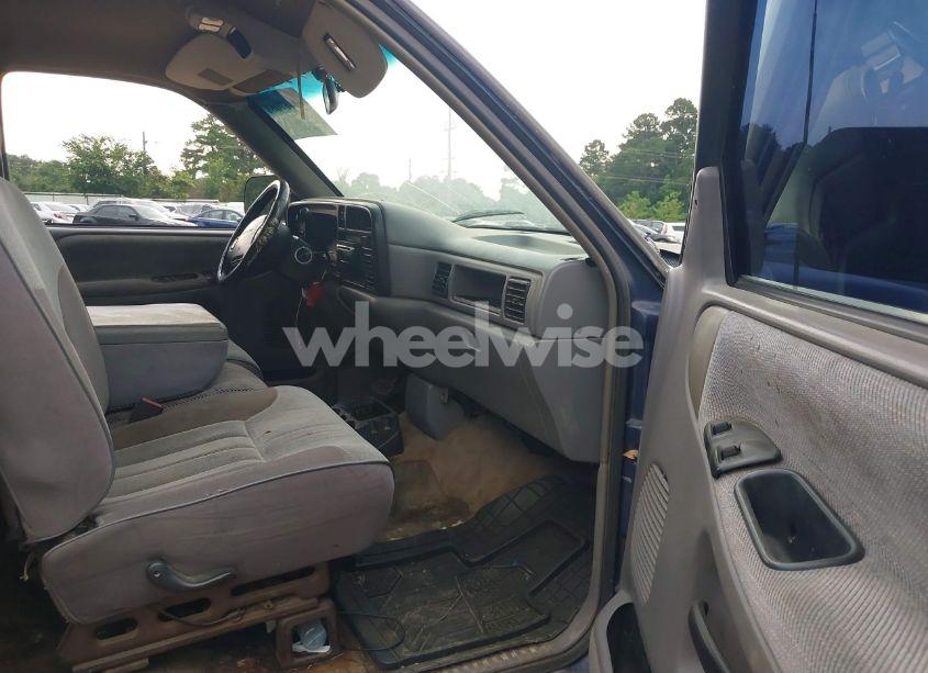 Photo 5 of 1996 Dodge Ram 1500 (VIN 3B7HC13Z3TG153403)