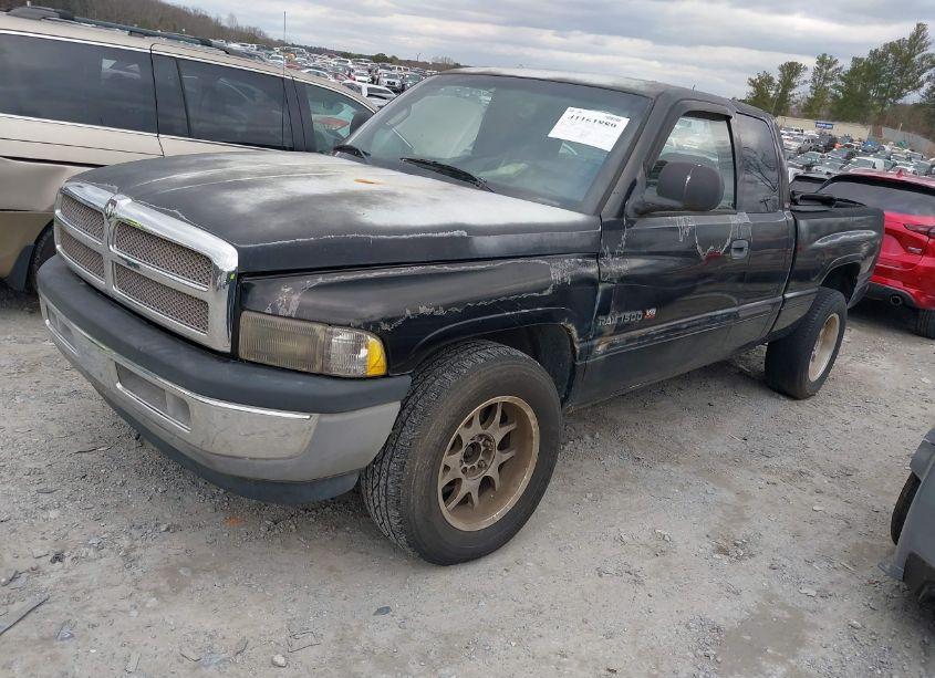 Photo 2 of 2001 Dodge Ram 1500 (VIN 3B7HC13Z51G791133)