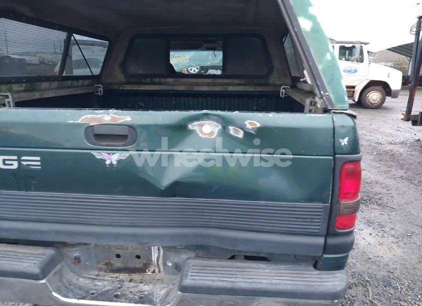 Photo 13 of 2000 Dodge Ram 1500 ST (VIN 3B7HC13Z6YG120189)