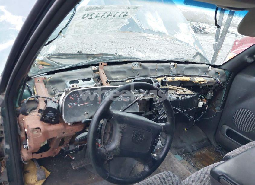 Photo 6 of 2000 Dodge Ram 1500 ST (VIN 3B7HC13Z6YG120189)