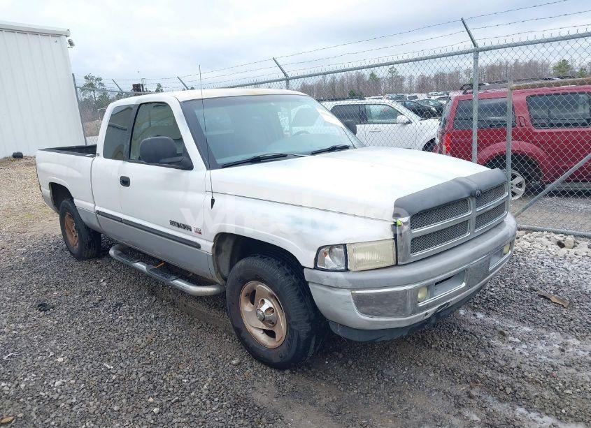 2000 Dodge Ram 1500 ST (VIN 3B7HC13Z8YM207318) main photo