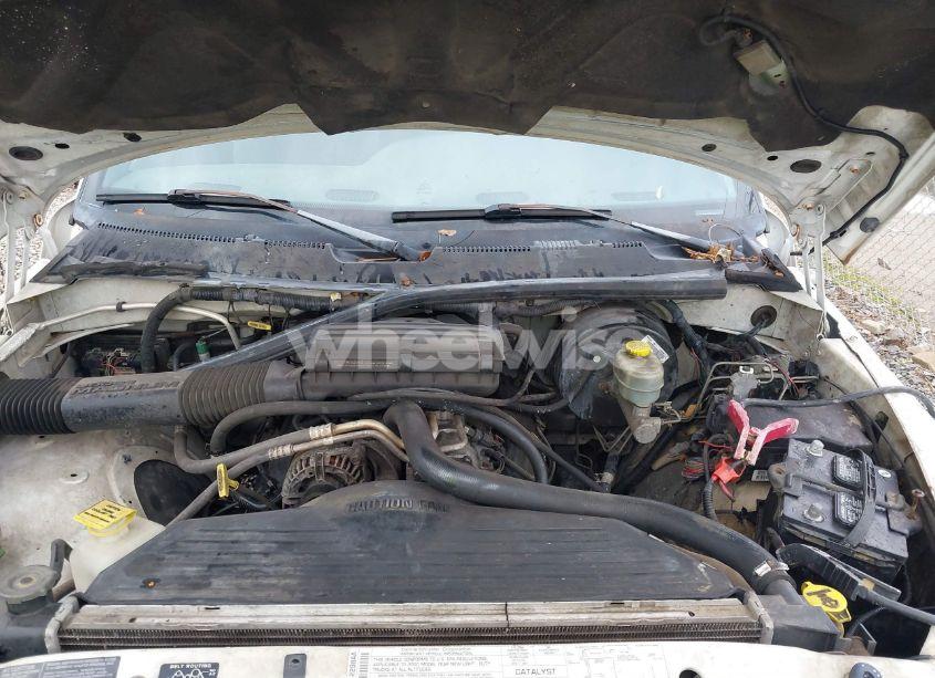 Photo 10 of 2000 Dodge Ram 1500 ST (VIN 3B7HC13Z8YM207318)