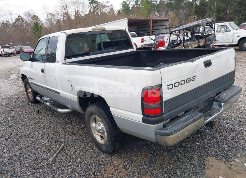 Photo 3 of 2000 Dodge Ram 1500 ST (VIN 3B7HC13Z8YM207318)
