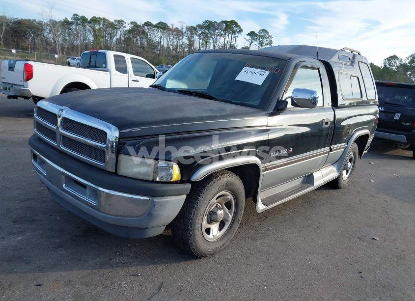 Photo 2 of 1994 Dodge Ram 1500 (VIN 3B7HC16Y6RM562492)