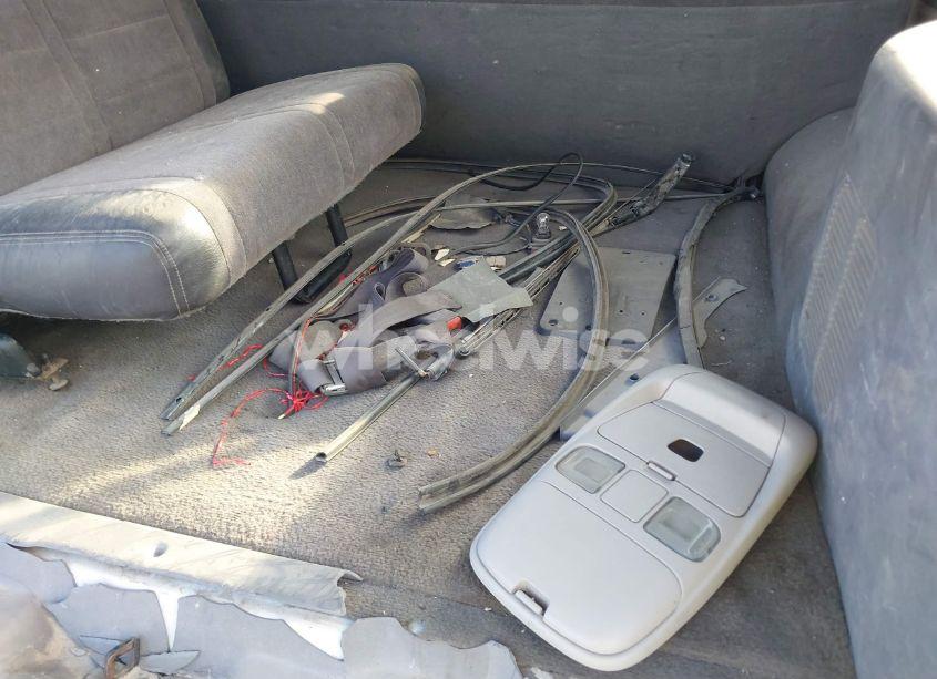 Photo 18 of 1999 Dodge Truck (VIN 3B7HD27Y5XM546895)