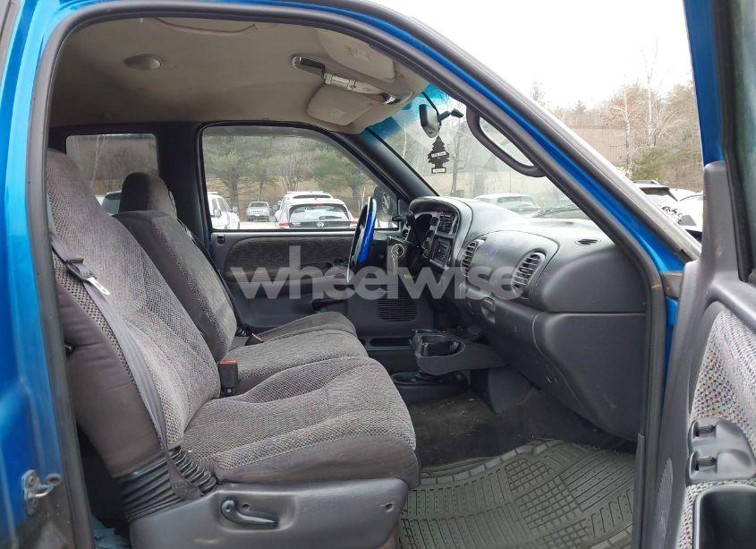 Photo 5 of 1999 Dodge Ram 1500 ST (VIN 3B7HF12Y0XG155504)