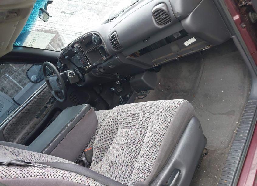 Photo 5 of 2000 Dodge Ram 1500 ST (VIN 3B7HF12ZXYG125551)