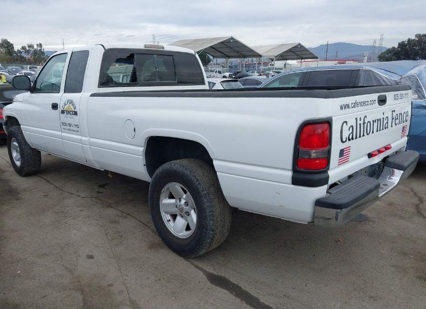 Photo 3 of 2001 Dodge Ram 1500 ST (VIN 3B7HF13Y01G176780)