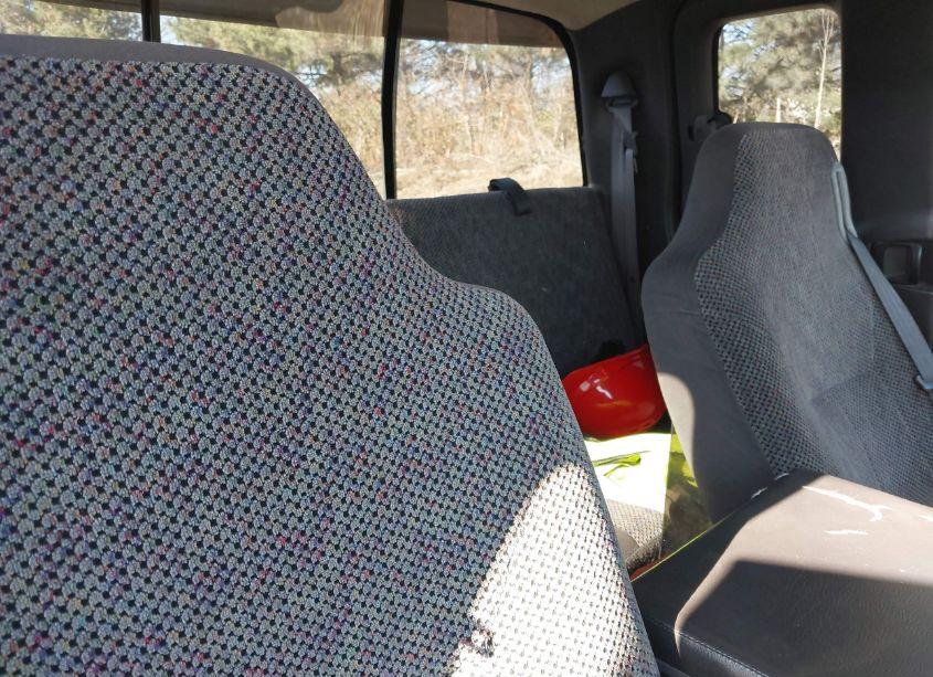 Photo 8 of 2001 Dodge Ram 1500 ST (VIN 3B7HF13Y11M541632)