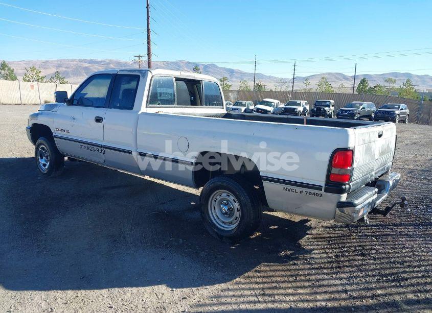 Photo 3 of 1996 Dodge Ram 1500 (VIN 3B7HF13Y1TG116204)
