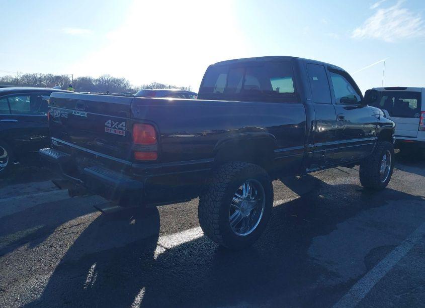 Photo 4 of 2001 Dodge Ram 1500 ST (VIN 3B7HF13Y31G704652)