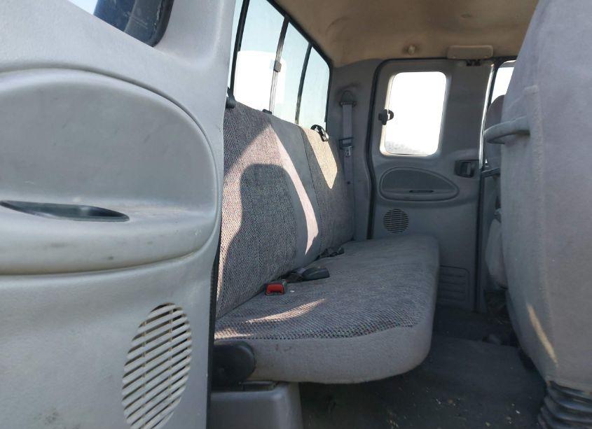 Photo 8 of 2001 Dodge Ram 1500 ST (VIN 3B7HF13Y31G704652)