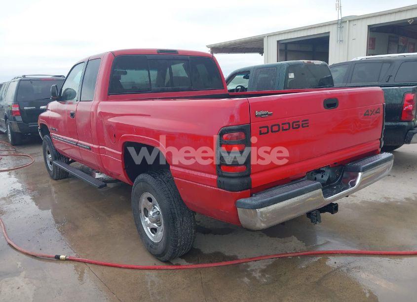 Photo 3 of 2001 Dodge Ram 1500 ST (VIN 3B7HF13Y31M547321)