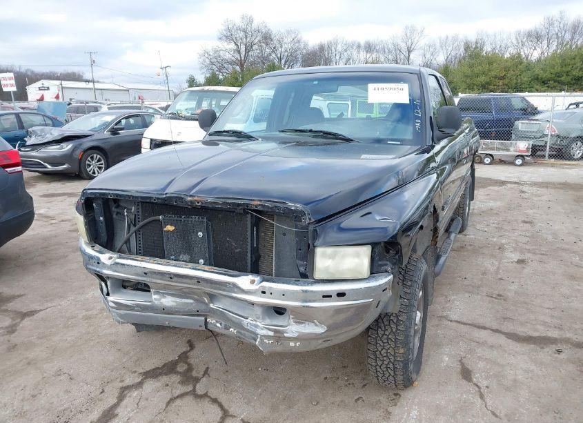 Photo 2 of 2001 Dodge Ram 1500 ST (VIN 3B7HF13Y61G789227)