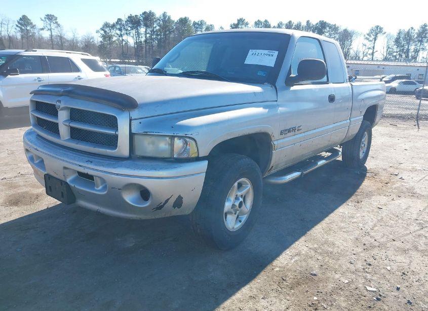 Photo 2 of 2001 Dodge Ram 1500 ST (VIN 3B7HF13Y71M515181)