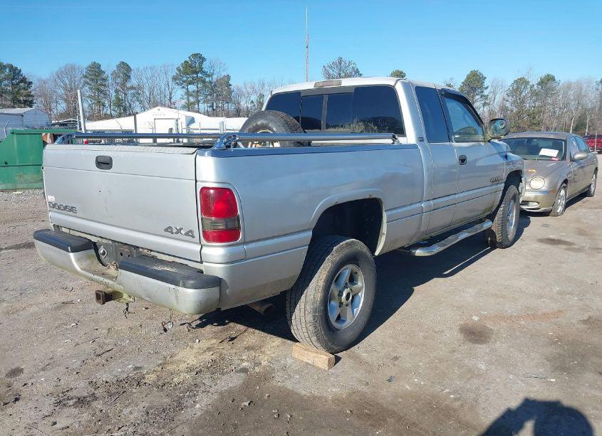 Photo 4 of 2001 Dodge Ram 1500 ST (VIN 3B7HF13Y71M515181)