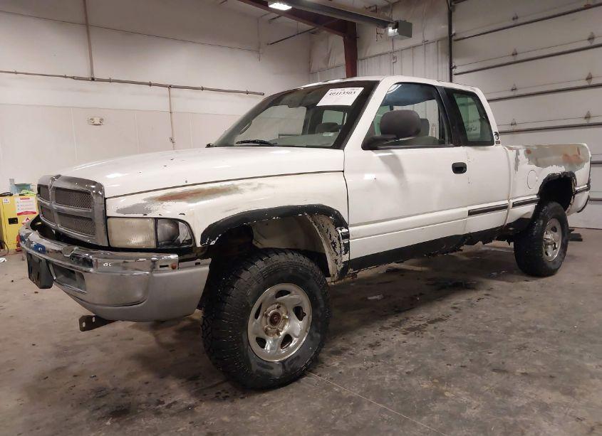 Photo 2 of 1996 Dodge Ram 1500 (VIN 3B7HF13Y8TG106768)